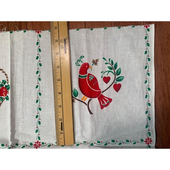 Vintage Christmas-Themed VIP Cranston Print Works Cotton Fabric Panel 44"x18" Re - Picture 6 of 7